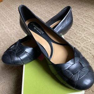Black Naturalizer shoes, never worn.